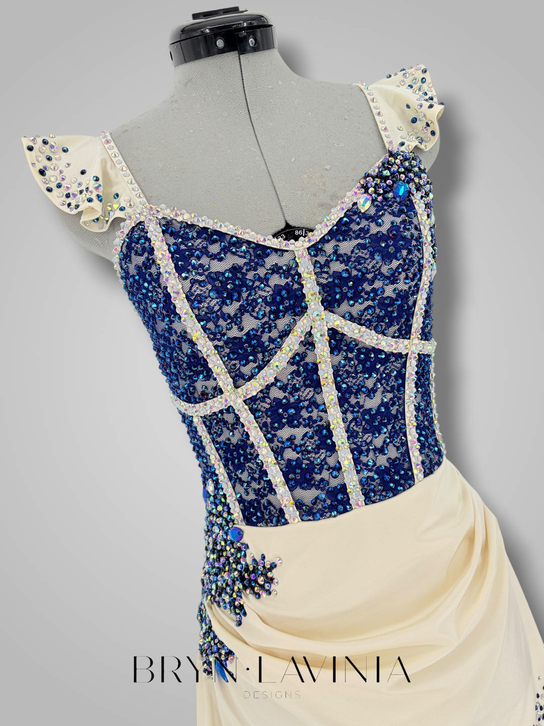 AXS Ivory/Navy Ready to Ship Mara