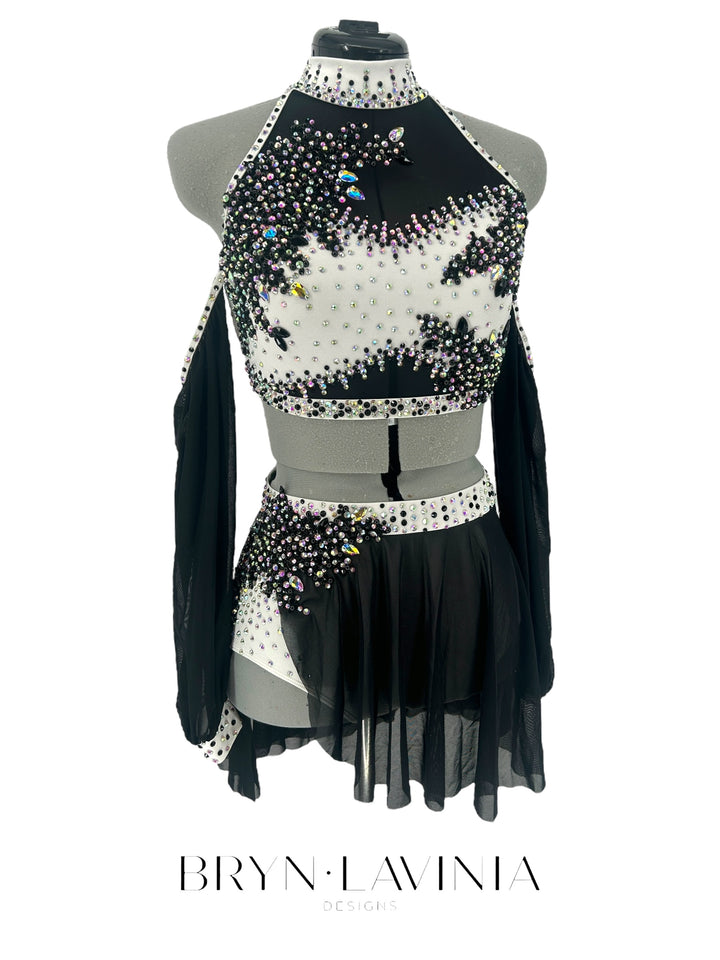 NEW AM White/Black ready to ship costume