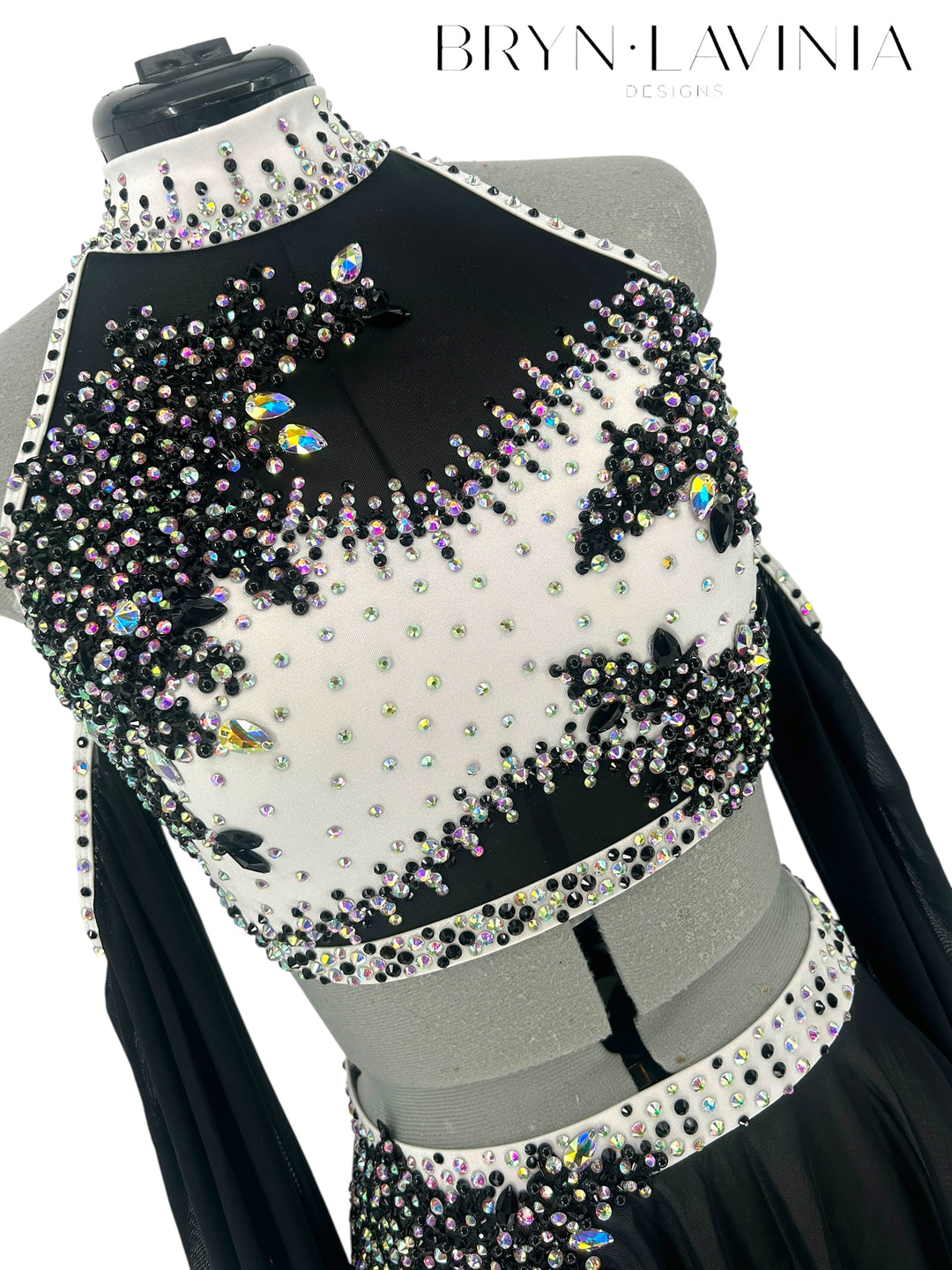 NEW AM White/Black ready to ship costume