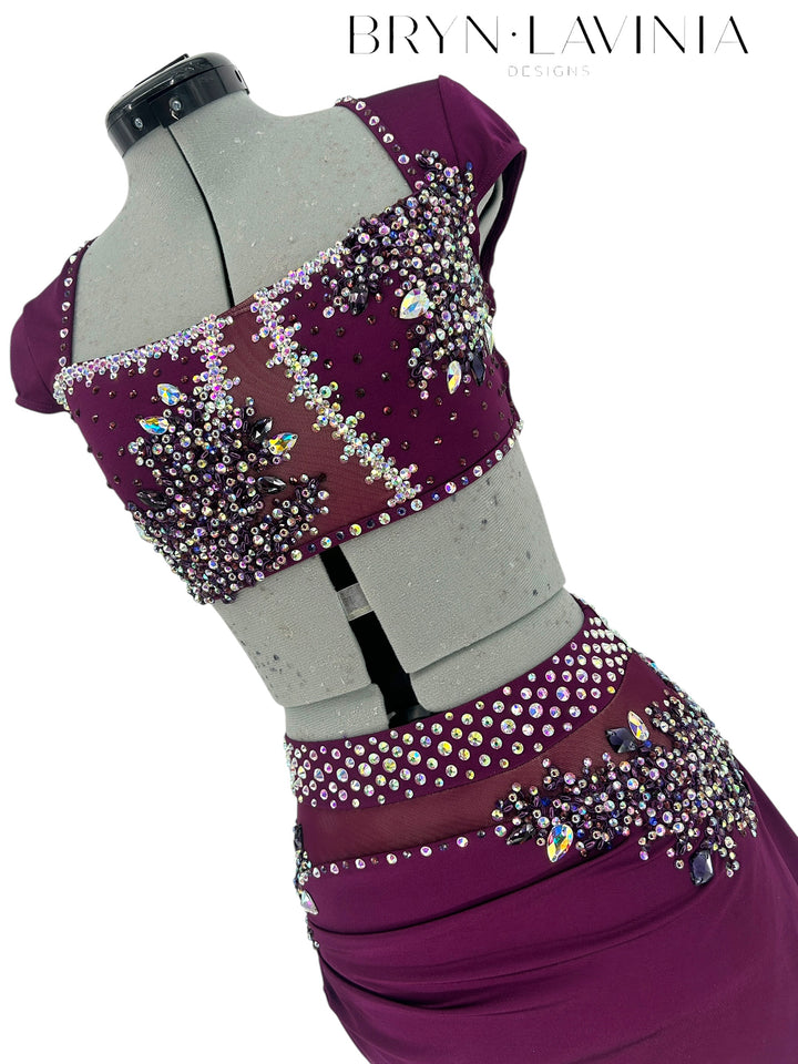 NEW AS Plum ready to ship Kendall