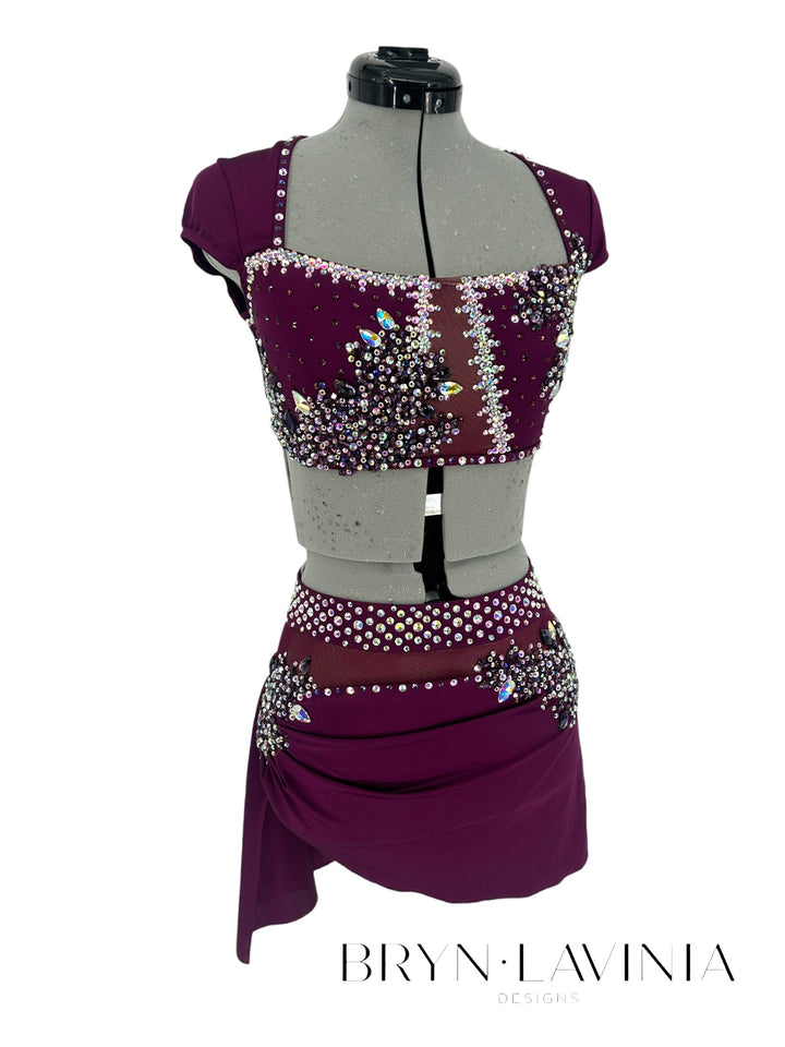 NEW AS Plum ready to ship Kendall