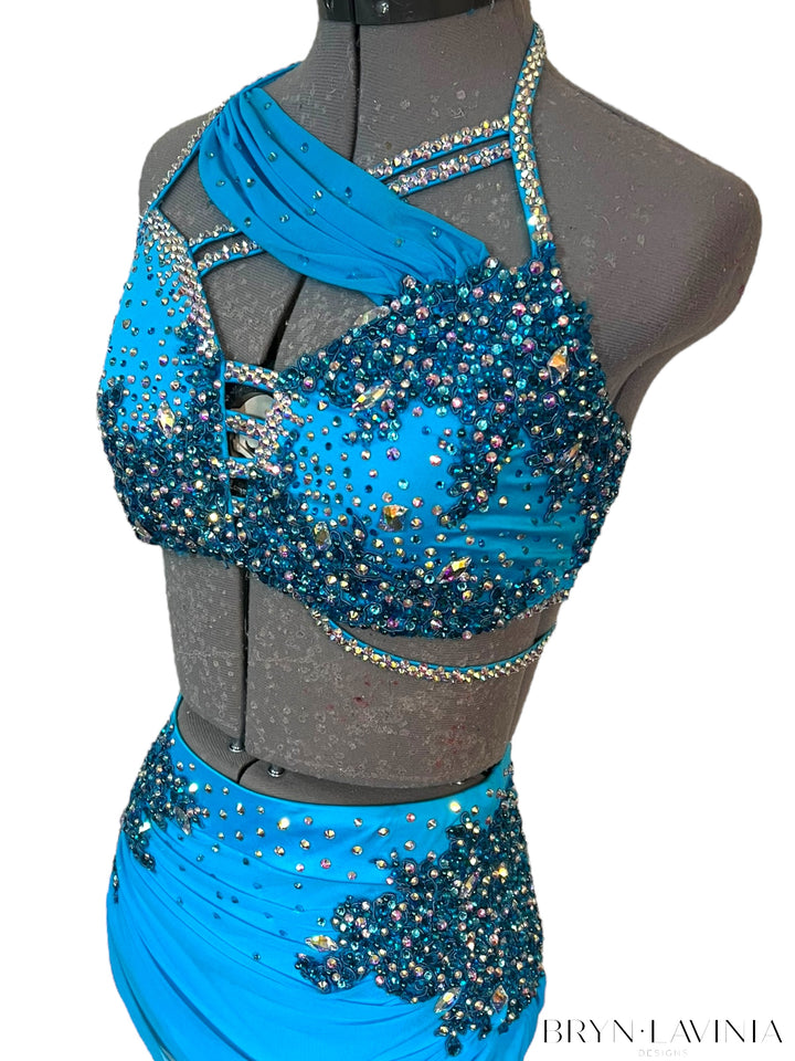 NEW AM Turquoise ready to ship costume