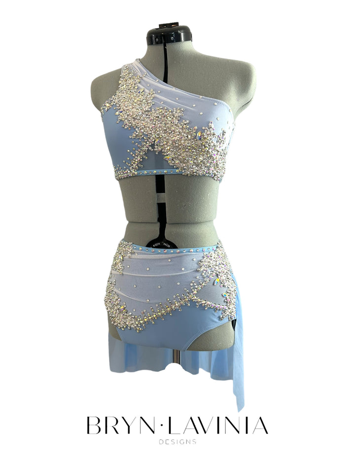 NEW AXS light blue/white ready to ship costume